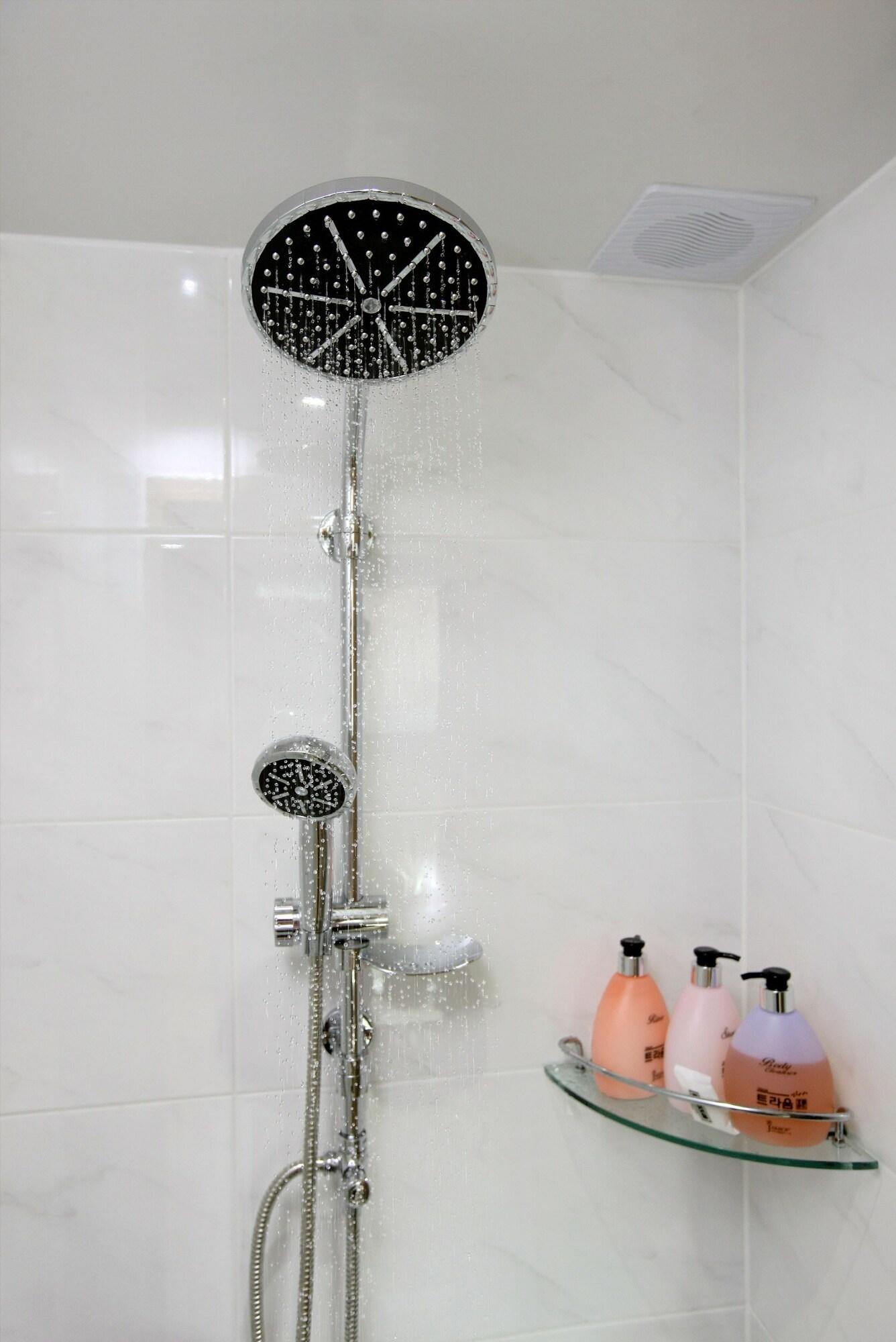 גאפיאונג Traum Hotel & Condo מראה חיצוני תמונה
